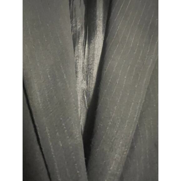 Philippe Adec Women’s pin stripes black blazer VTG 14/46 feminine business offic - Picture 14 of 16